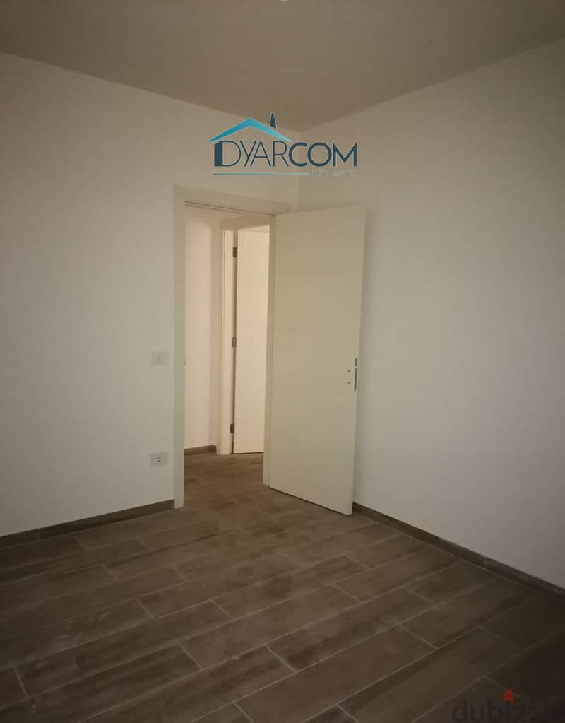 DY1388 - Biakout New Apartment With Terrace For Sale! 8