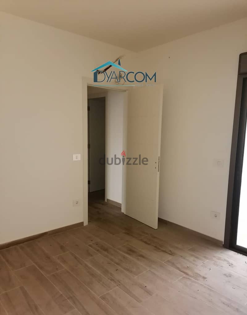 DY1388 - Biakout New Apartment With Terrace For Sale! 9
