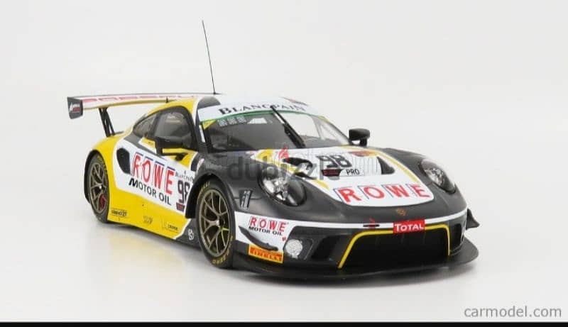 Porsche GT3 R (ROWE 2019) diecast car model 1;18 3