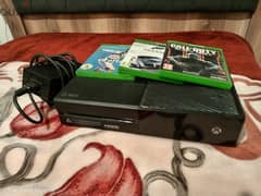 XBOX ONE SECOND HAND + 3 GAMES