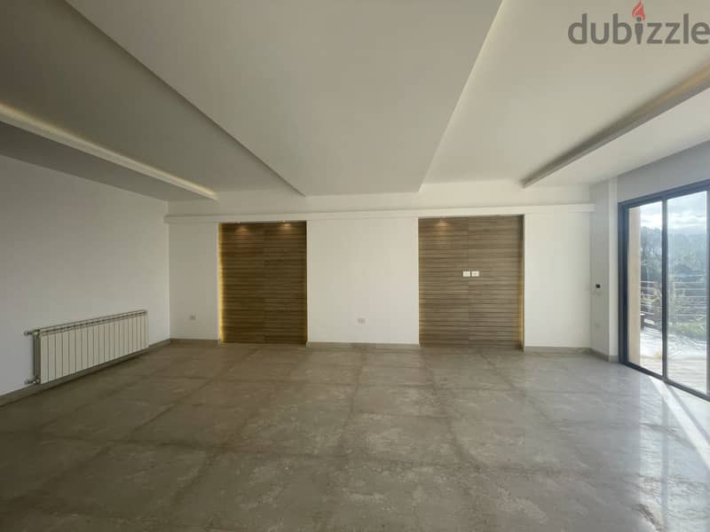 RWK223JS - Apartment For Sale in Ballouneh -  شقة للبيع في بلونة 2