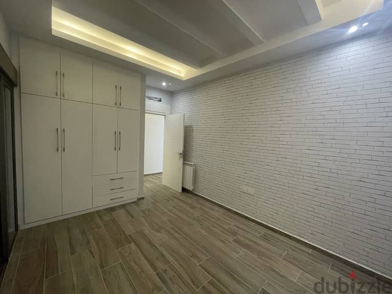 RWK223JS - Apartment For Sale in Ballouneh -  شقة للبيع في بلونة 6