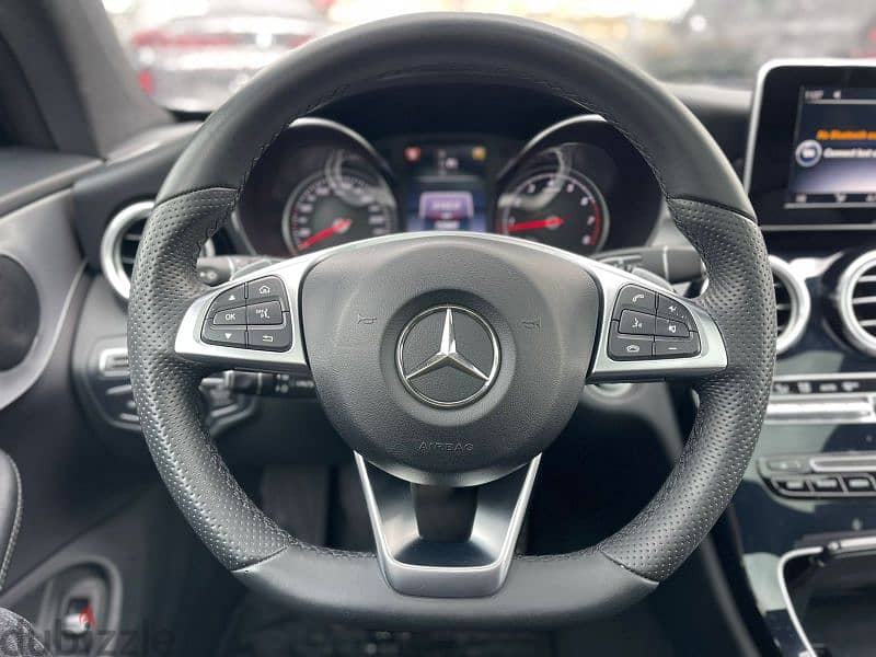Mercedes Benz C200 coupe 2017 with 70,000km mileage super clean!! 5