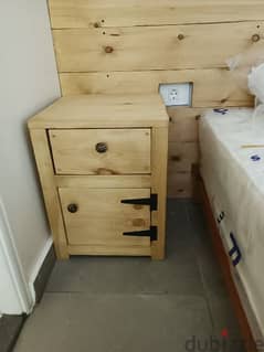 massive wood nightstand كومود خشب طبيعي 0