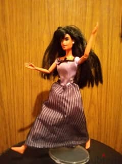 ESMERALDA THE HUNCHBACK OF NOTREDAME Disney Rare Mattel flex doll=22$