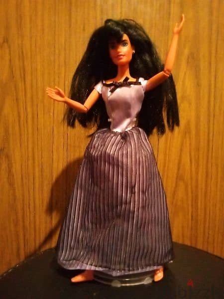 ESMERALDA THE HUNCHBACK OF NOTREDAME Disney Rare Mattel flex doll=22$ 2