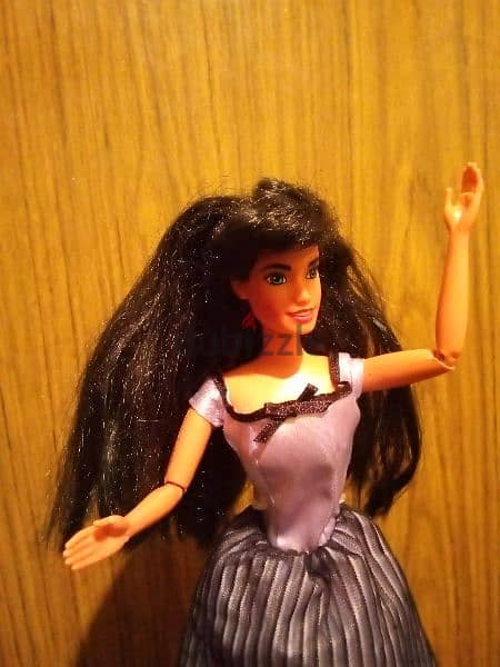 ESMERALDA THE HUNCHBACK OF NOTREDAME Disney Rare Mattel flex doll=22$ 7