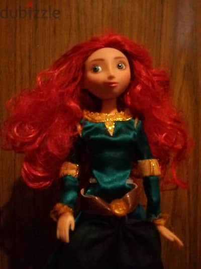 MERIDA -BRAVE DISNEY Pixar Great dressed doll. Articulated hands=23$