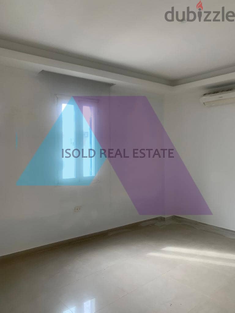 A 150 m2 office for rent in Achrafieh,Prime Location 4