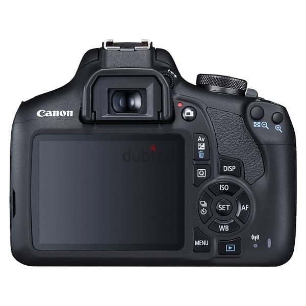 Canon EOS 2000D 1