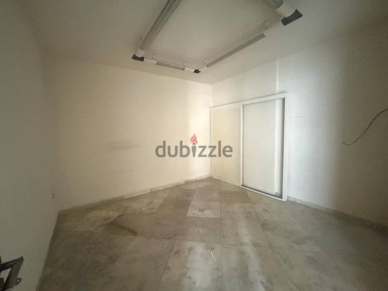 L14231-110 SQM Office for Rent in Verdun, Ras Beirut 3