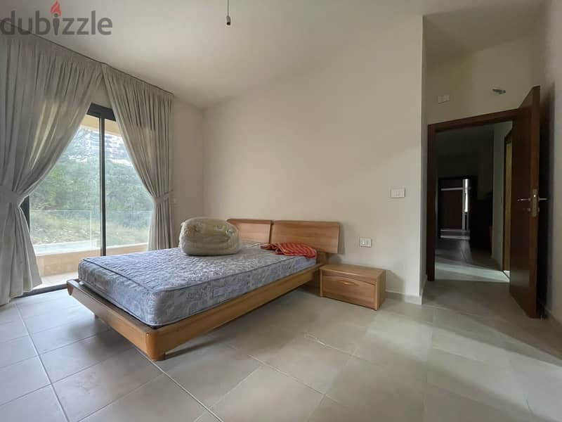L14245-Spacious Deluxe Apartment for Sale In Baabdat 2