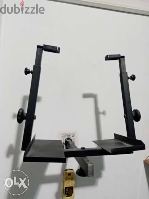 Adjustable Tv iron wall stand ((very strong)) 2