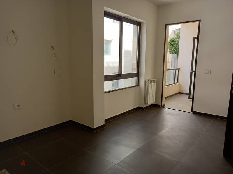 L08453-Deluxe Apartment for Sale in a prime location of Haret Sakher 4