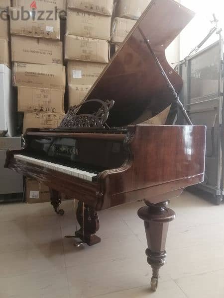 بيانو روعة النظافة شبه جديد للعذف والتدريب صوت نقي لون مميز جميل piano 2