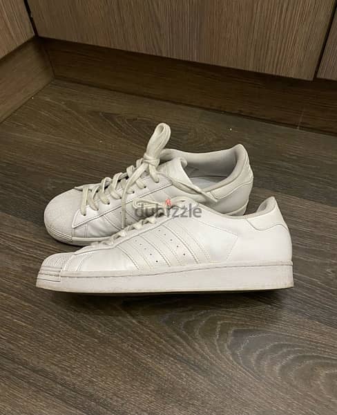 Adidas Superstar white size 44 2