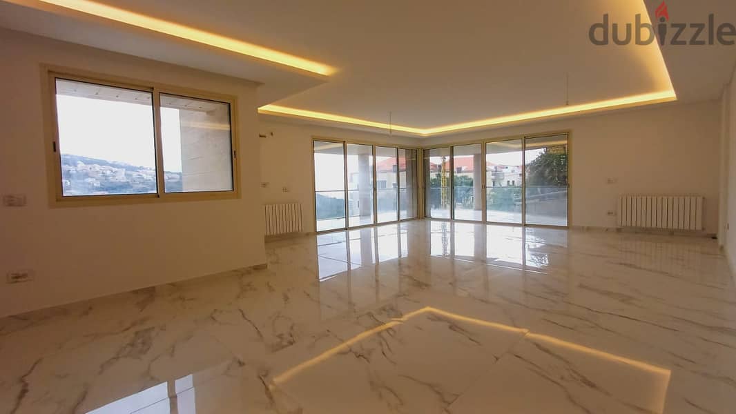 Apartment for sale in Qennabet Broumana/ View/ Decorated/ New 3