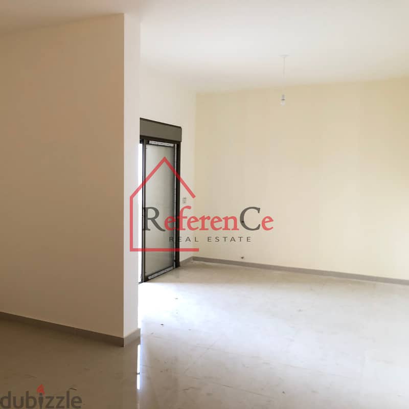 Apartmet with terrace in halat شقة مع تراس في حالات 3