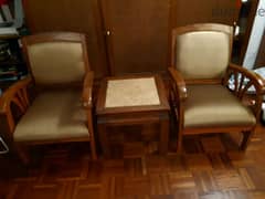 2 chairs with table 0