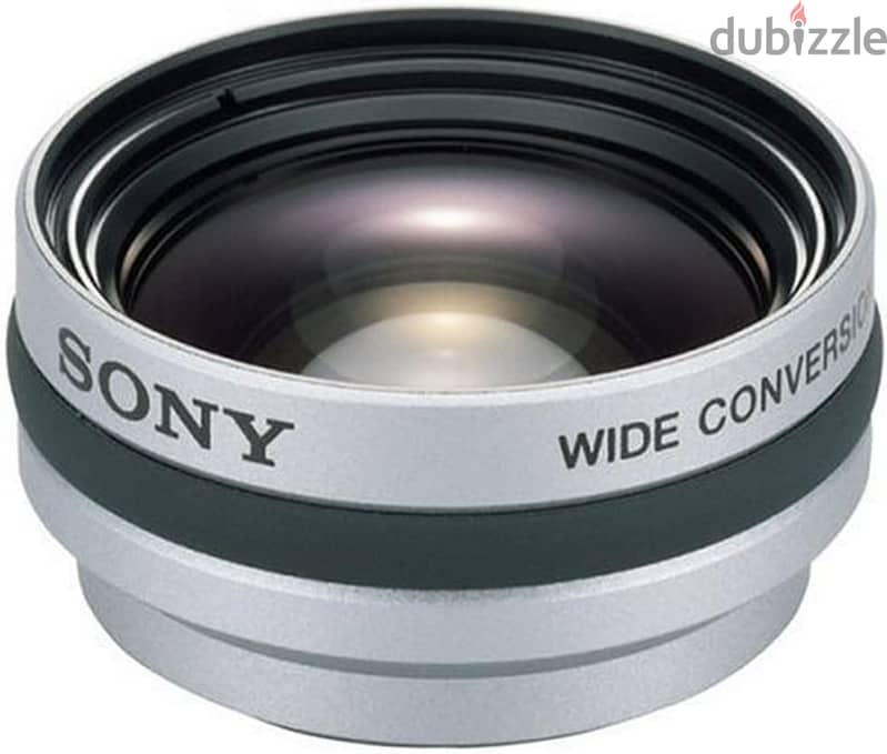 Sony Cybershot DSCP200 7.2MP Digital Camera 3x Optical Zoom $225 plus 4