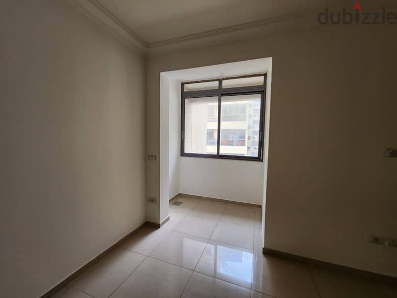 Apartment for Sale in Ras El Nabeh شقة فخمة في راس النبع 12