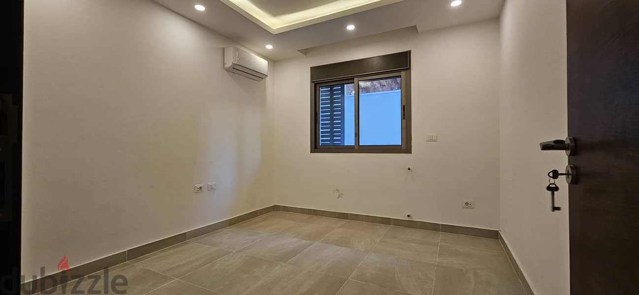 Apartment for sale in Hazmieh شقة للبيع في الحازمية 15