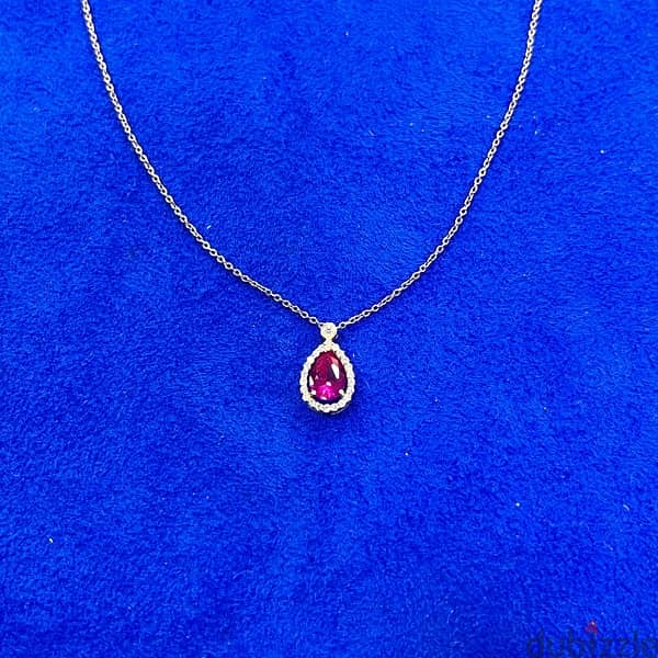 Yellow gold necklace with ruby 0