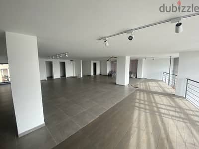 RWB227AH - Shop - Gallery for rent in Jbeil محل - معرض للإيجار في جبيل