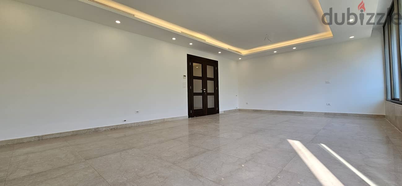 Apartment for sale in Hazmieh شقة للبيع في الحازمية 4