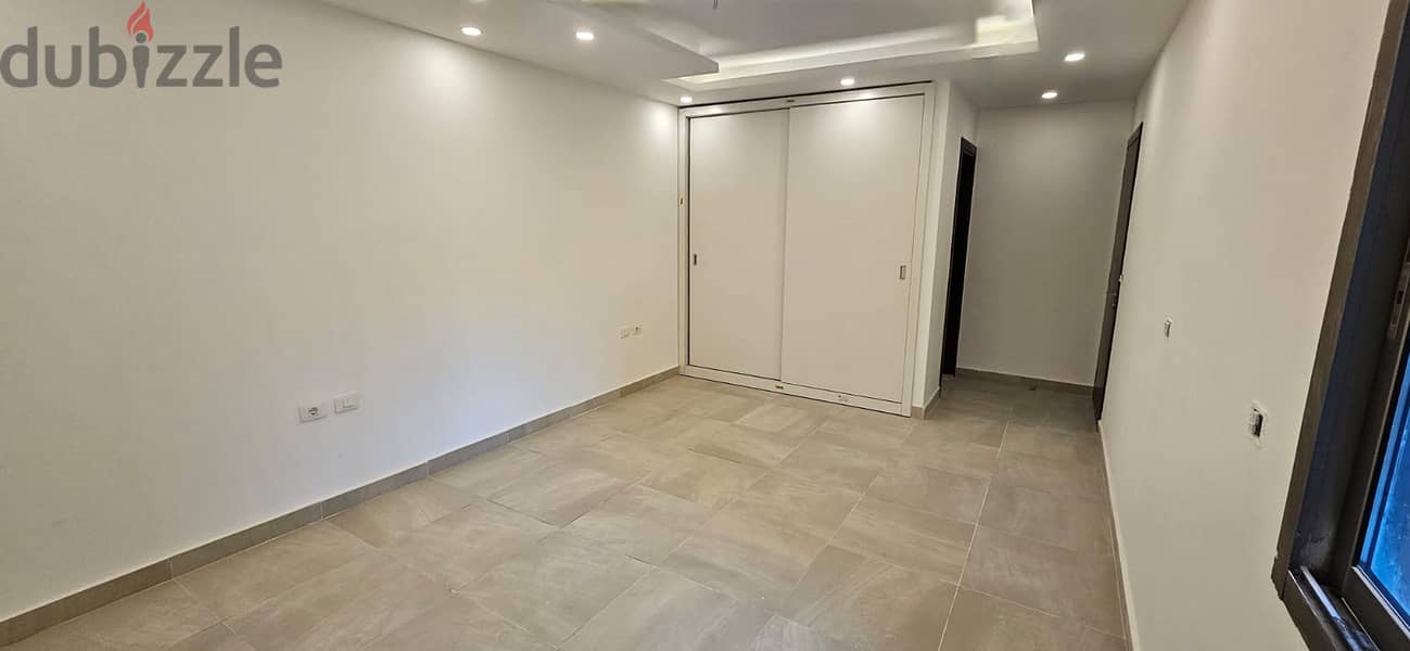 Apartment for sale in Hazmieh شقة للبيع في الحازمية 16