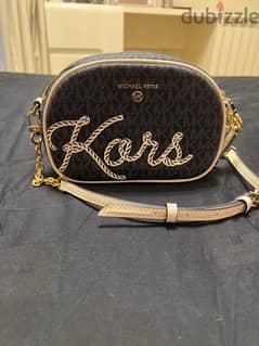 authenthic michael kors bag, small oval 0