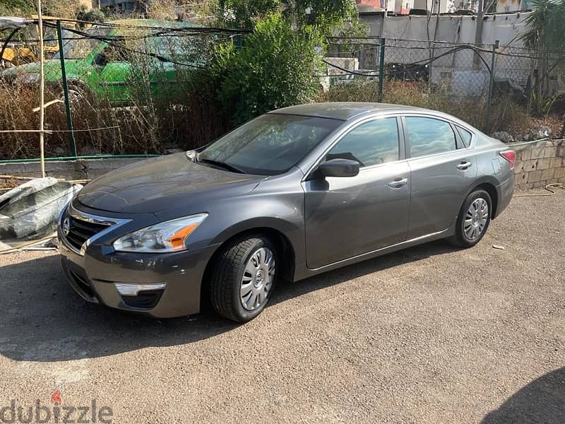 Nissan Altima 2015 well maintained 1