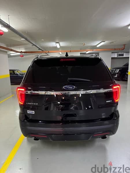2017 Ford Explorer AWD “Limited “ Clean Carfax 5