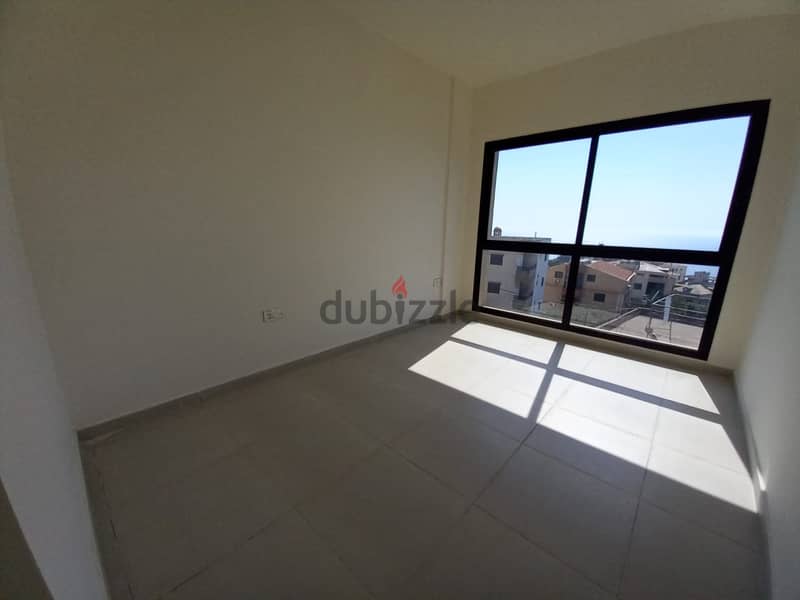 L09542-Beautiful Duplex For Rent in Bouar with a Shared Pool 4