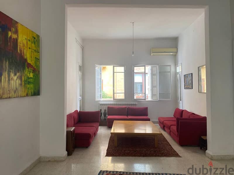 Charming flat centrally located 3