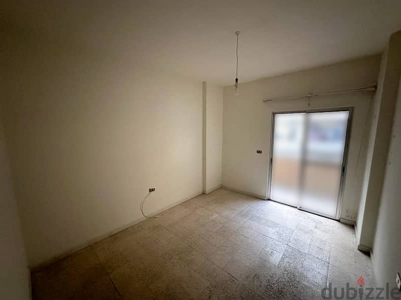 Apartment for Sale in Jdeideh شقة للبيع في جديدة 11