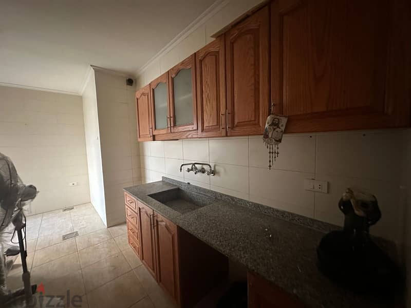 Apartment for Rent in Jdeideh شقة للإيجار في جديدة 4