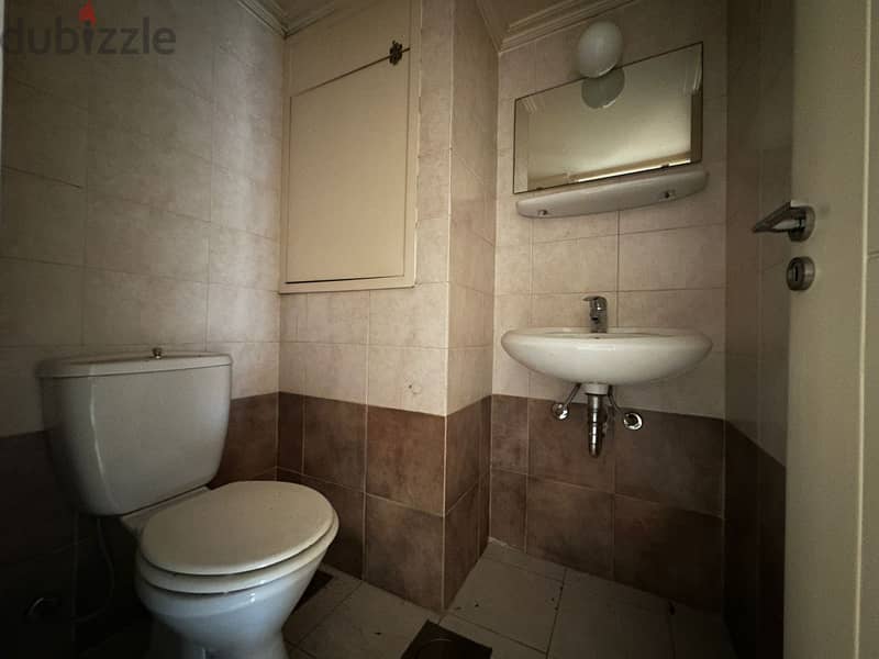 Apartment for Rent in Jdeideh شقة للإيجار في جديدة 7