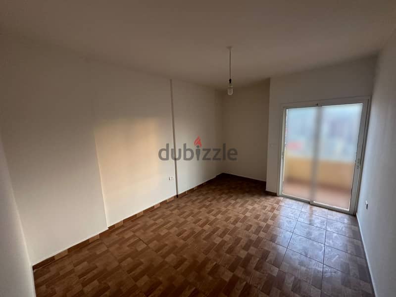 Apartment for Rent in Jdeideh شقة للإيجار في جديدة 8