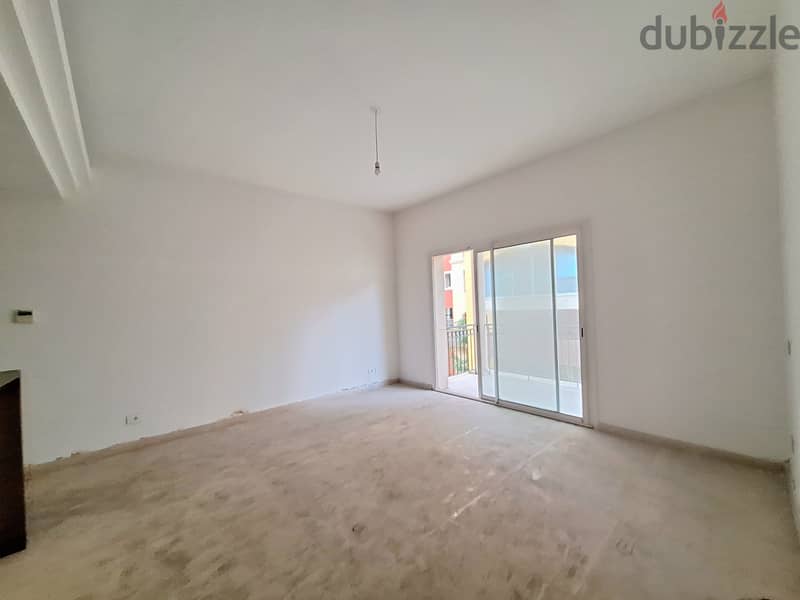 Apartment For Sale In Hazmieh شقة للبيع في الحازمية 14