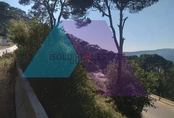 A 750 m2 land having an open Panoramic view for sale in Salima/Baabda 5