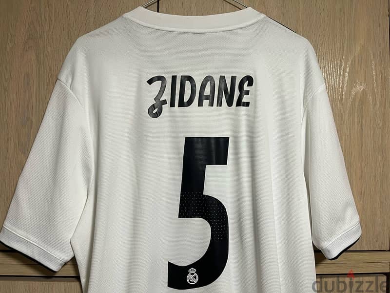 Real Madrid zineddine zidane limited edition adidas full badges jersey 2