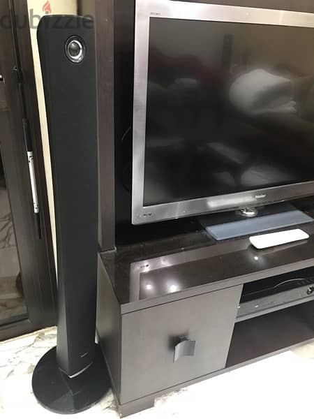 dvd and home theater + tv 42” 0