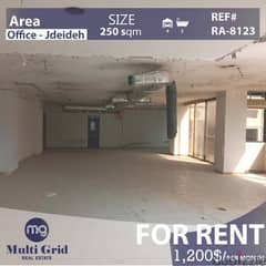 Office for Rent in Jdeideh, 250 m2, مكتب للإيجار في الجديدة