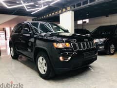 Jeep grand Cherokee Laredo V6 4x4 2017 only 71 tmilesأجنبي