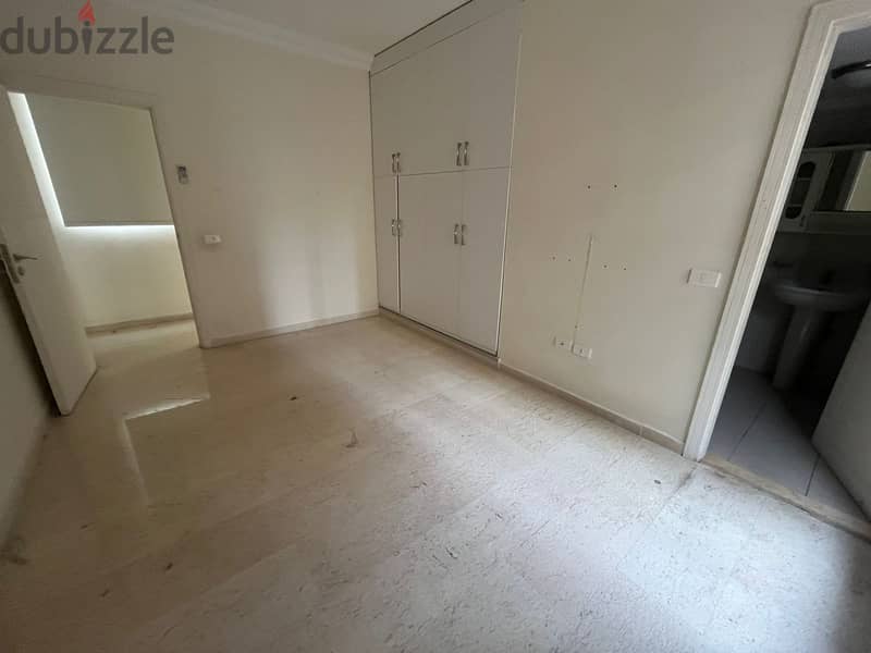 Beautiful Apartment for sale in mar eliasشقة جديدة للبيع في مار الياس 10