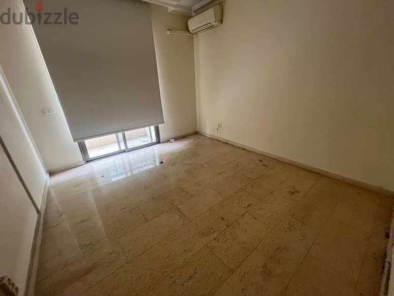 Beautiful Apartment for sale in mar eliasشقة جديدة للبيع في مار الياس 13