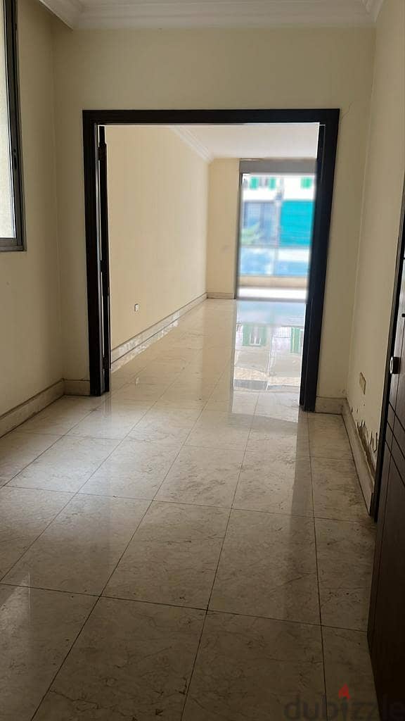 Beautiful Apartment for sale in mar eliasشقة جديدة للبيع في مار الياس 14