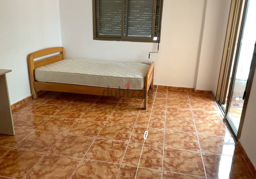 RWB195AH - For Students ! Apartment with 3 rooms for rent in Jbeil 6