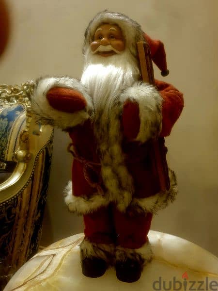 تمثال بابا نويل قديم جدا الارتفاع ٤٧ سنتم السعر 80 دولار 2